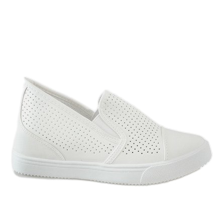 Białe ażurowe sneakersy na koturnie DD441-2