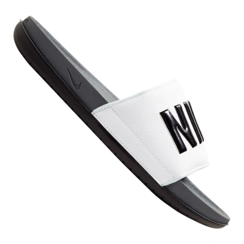 Klapki Nike Offcourt Slide M BQ4639-001 białe