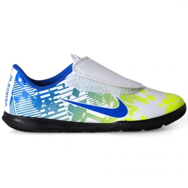 Buty piłkarskie Nike Mercurial Vapor 13 Club Njr Ic PS(V) Jr AT8171 104 czarne białe