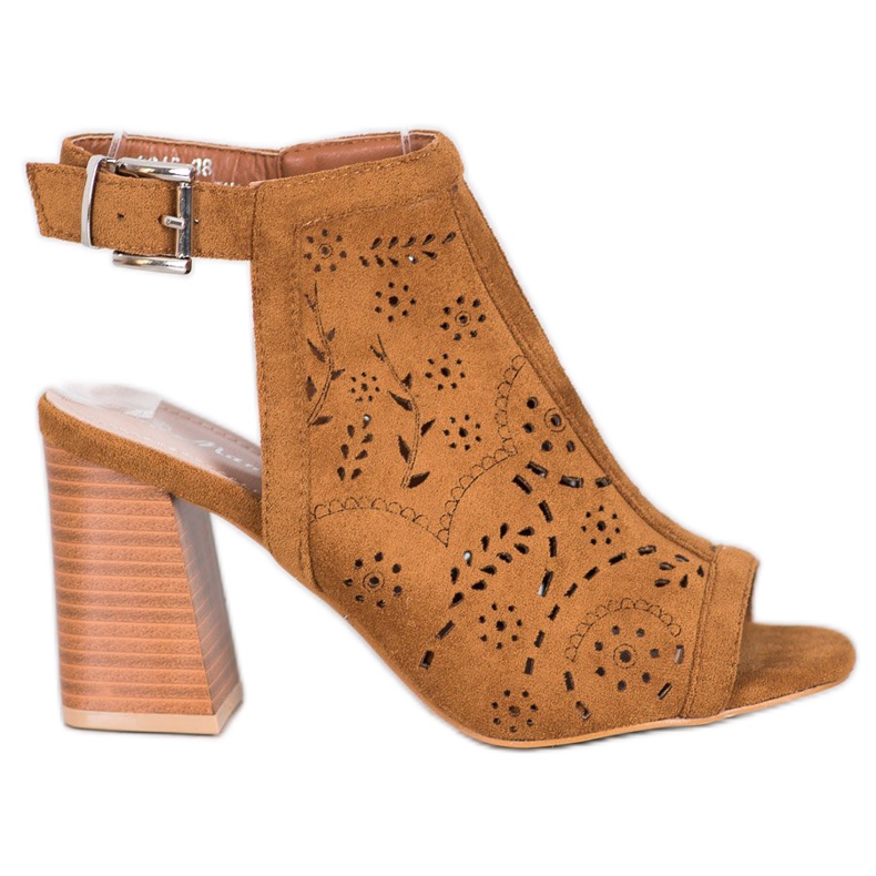Mannika Zabudowane Ażurowe Sandały brązowe