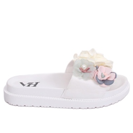 Klapki na wysokiej podeszwie białe PT-109 White