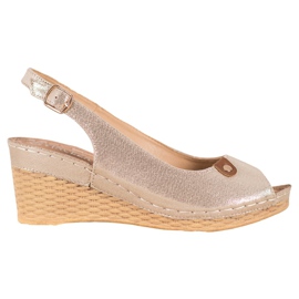 Błyszczące Sandały Na Koturnie VINCEZA złoty