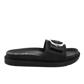 Czarne klapki z klamrą YQ10067