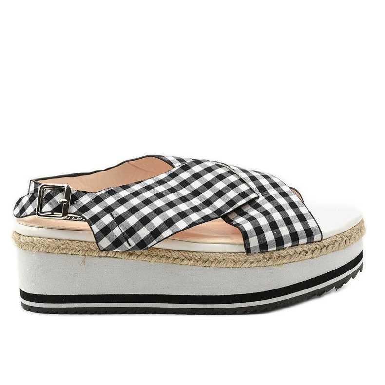 Czarne sandałki na platformie 1508-1 białe