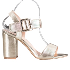 Small Swan Sandały Na Słupku Z Eko Skóry złoty