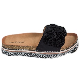 Small Swan Zamszowe Klapki Z Ozdobami czarne