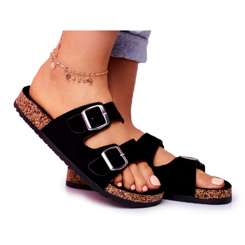 Damskie Klapki Na Korku Z Klamrami Czarne