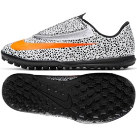 Buty piłkarskie Nike Mercurial Vapor 13 Club CR7 Tf Jr CV3318-180 wielokolorowe pomarańczowe