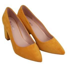 Czółenka na słupku miodowe 3001 Yellow żółte