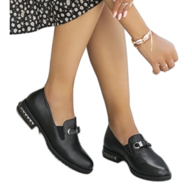 Czarne półbuty damskie C17-6011