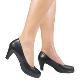 Czarne czółenka na słupku XF09-1