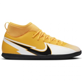 Buty piłkarskie Nike Mercurial Superfly 7 Club Ic Jr AT8153 801 żółte pomarańcze i czerwienie
