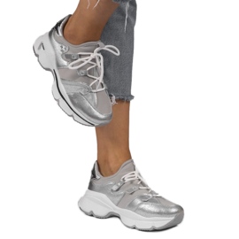 Szare sneakersy z lycra wsuwane C947