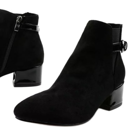 Czarne botki małym słupku Brizaris