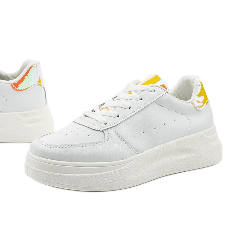 Białe trampki błyszczące LLQ205-17 złoty