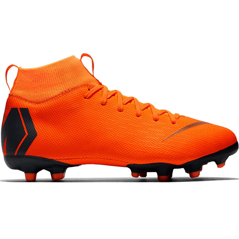 Buty piłkarskie Nike Mercurial Superfly 6 Academy Mg Jr AH7337 810 wielokolorowe pomarańczowe