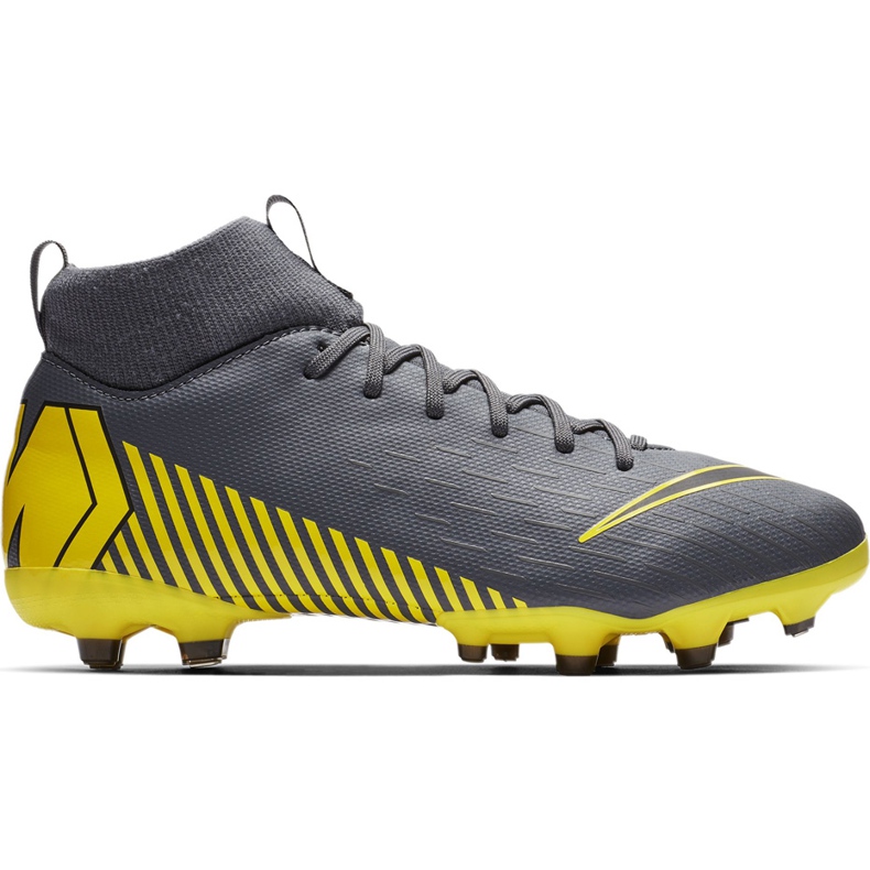 Buty piłkarskie Nike Mercurial Superfly 6 Academy Mg Jr AH7337 070 wielokolorowe szare