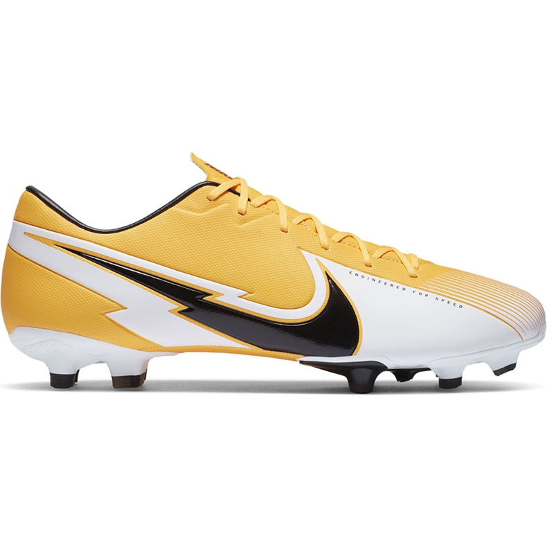 Buty piłkarskie Nike Mercurial Vapor 13 Academy FG/MG AT5269 801 pomarańczowe żółte