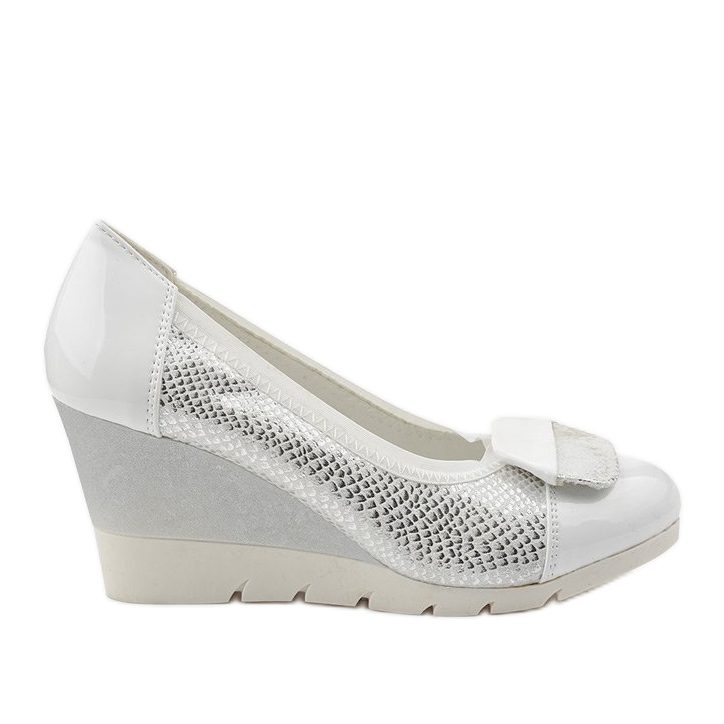 Srebrne czółenka na koturnie Downreaver srebrny