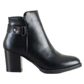 J. Star Wygodne Botki Na Słupku czarne