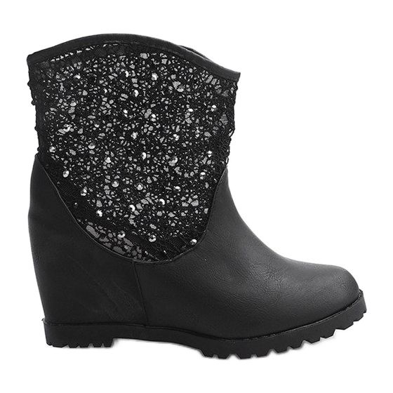 Ażurowe botki na koturnie 7010 -16 Czarny czarne