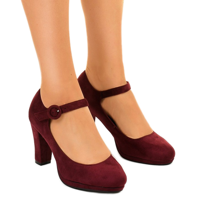 Bordowe zamszowe czółenka na słupku Liayarus czerwone