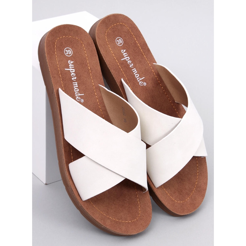 Klapki damskie Ryan White białe 1