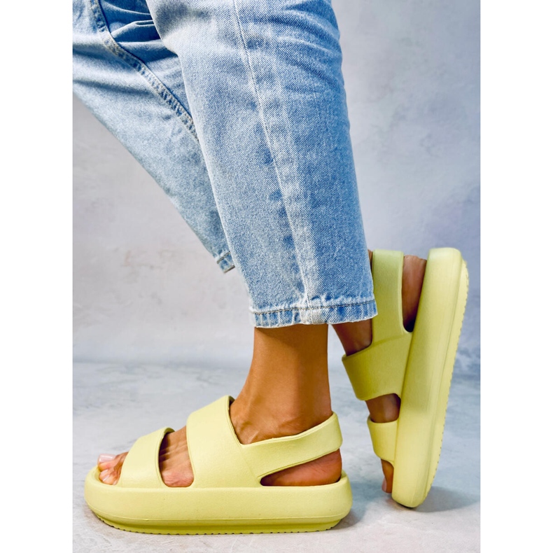 Sandałki gumowe Boddie Green zielone 2