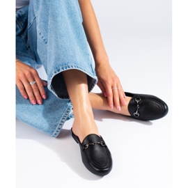 Czarne klapki damskie Vinceza 2