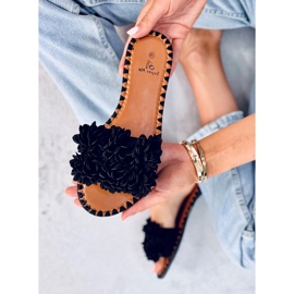 Klapki z kwiatami Prima Black czarne 1