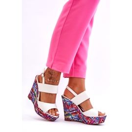 Damskie Sandałki Na Koturnie Białe Calderia 1