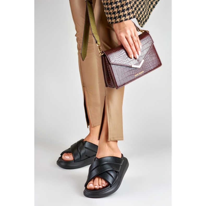 La.Fi Klasyczne czarne klapki 2