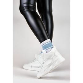 Białe sneakersy damskie nad kostkę 5