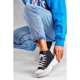 Czarne trampki nad kostkę 1