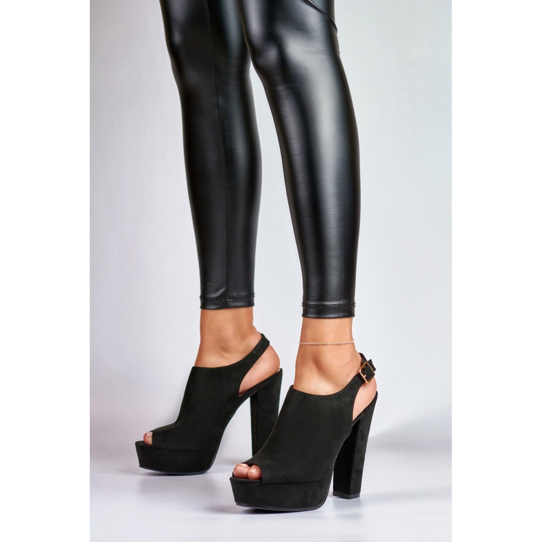 Czarne Sandały na słupku z odkrytym noskiem i piętą 1