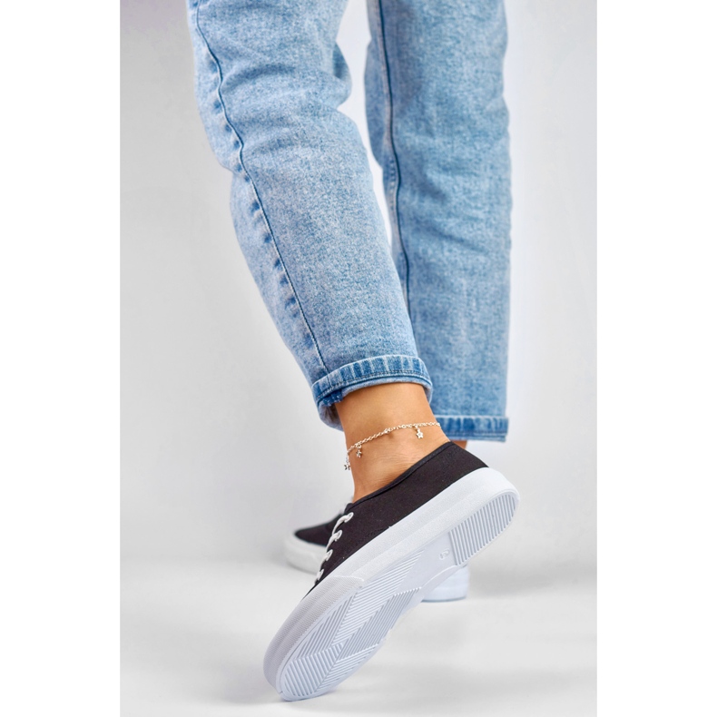 Czarne trampki damskie 2