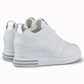 Białe sneakersy damskie na koturnie 2