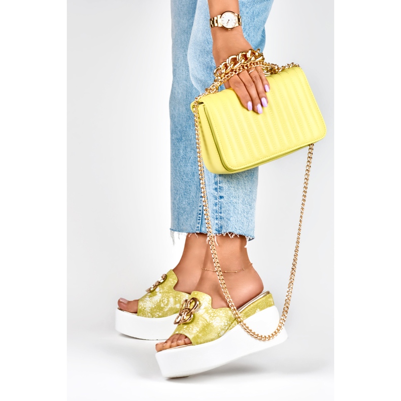 Limonkowe klapki damskie na koturnie Lemon zielone 2