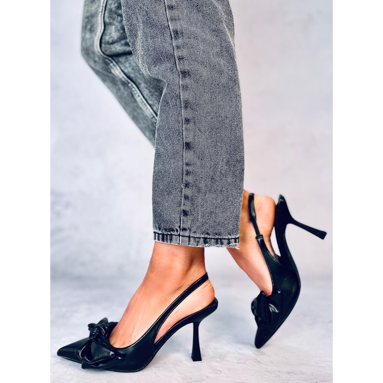 Szpilki z odkrytą piętą Deluna Black czarne 2