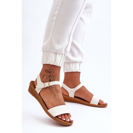 Klasyczne Sandały Na Niskim Koturnie Białe Arya 1
