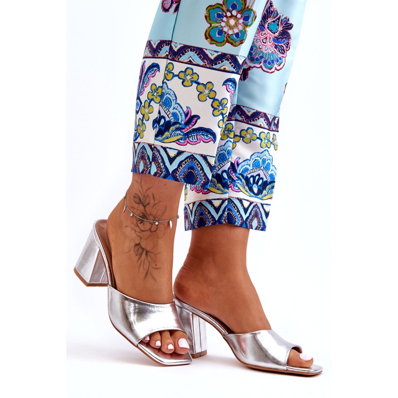 Klapki damskie eko-skóra metaliczne srebrne srebrny 6