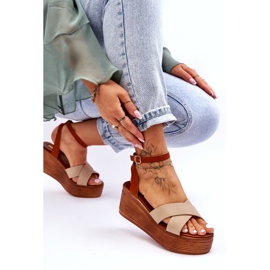 Damskie sandały z eko-skóry na koturnie brązowo-beżowe brązowe 2