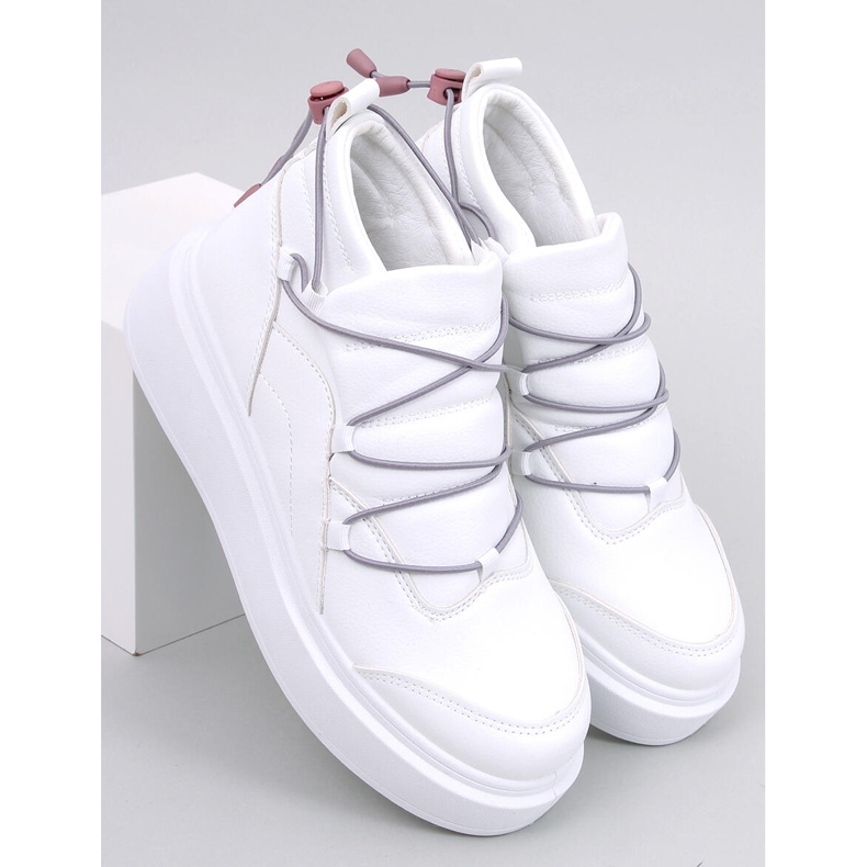 Sneakersy zakryte Cooper White białe 1