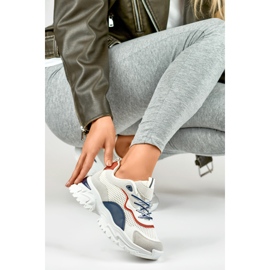 Białe sneakersy damskie Laila 1