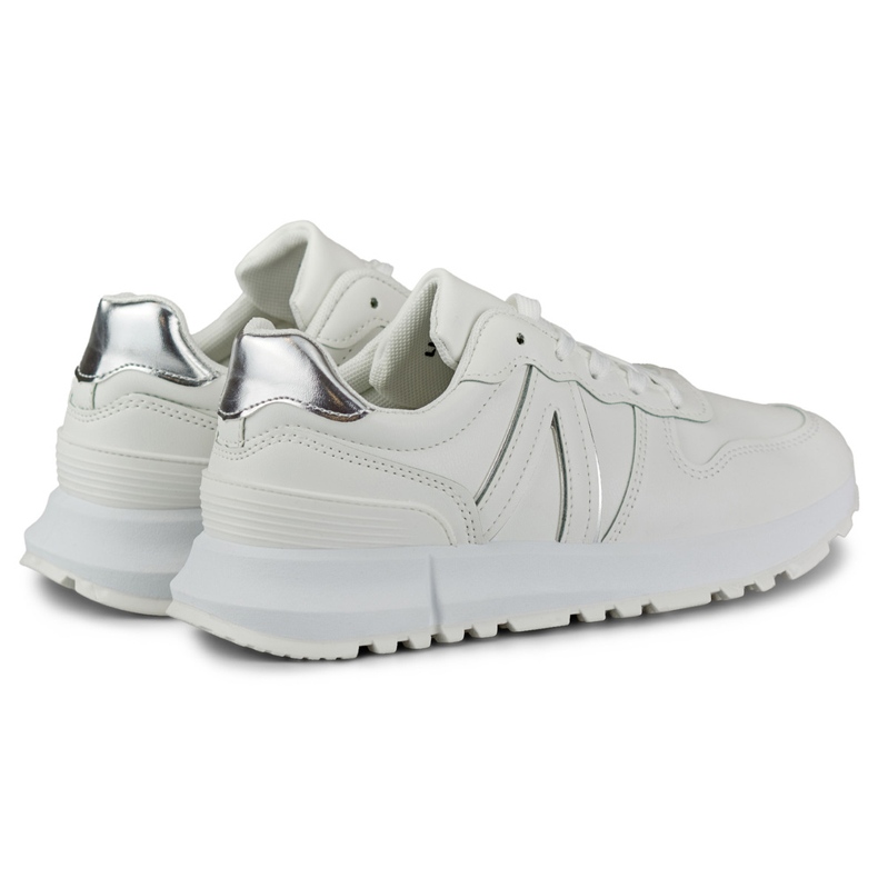 Białe sneakersy damskie ze srebrnymi lamówkami 1