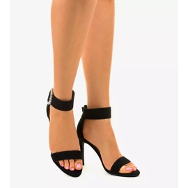 Czarne sandały na szpilce z eko-zamszu 91761-3 2