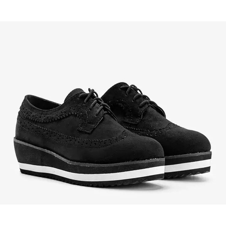 Czarne zamszowe półbuty na wysokiej podeszwie Camryn 2