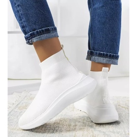 Białe wysokie sneakersy Jennifer 3