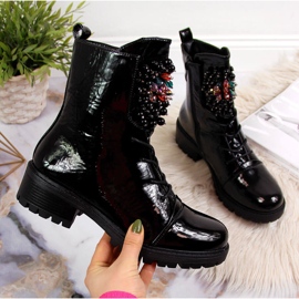 Botki damskie z koralikami ocieplane lakierowane czarne Jezzi RMR2071-15 2