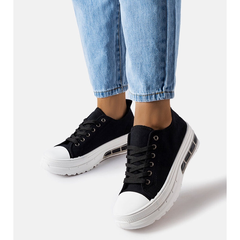 Czarne trampki Willis 2